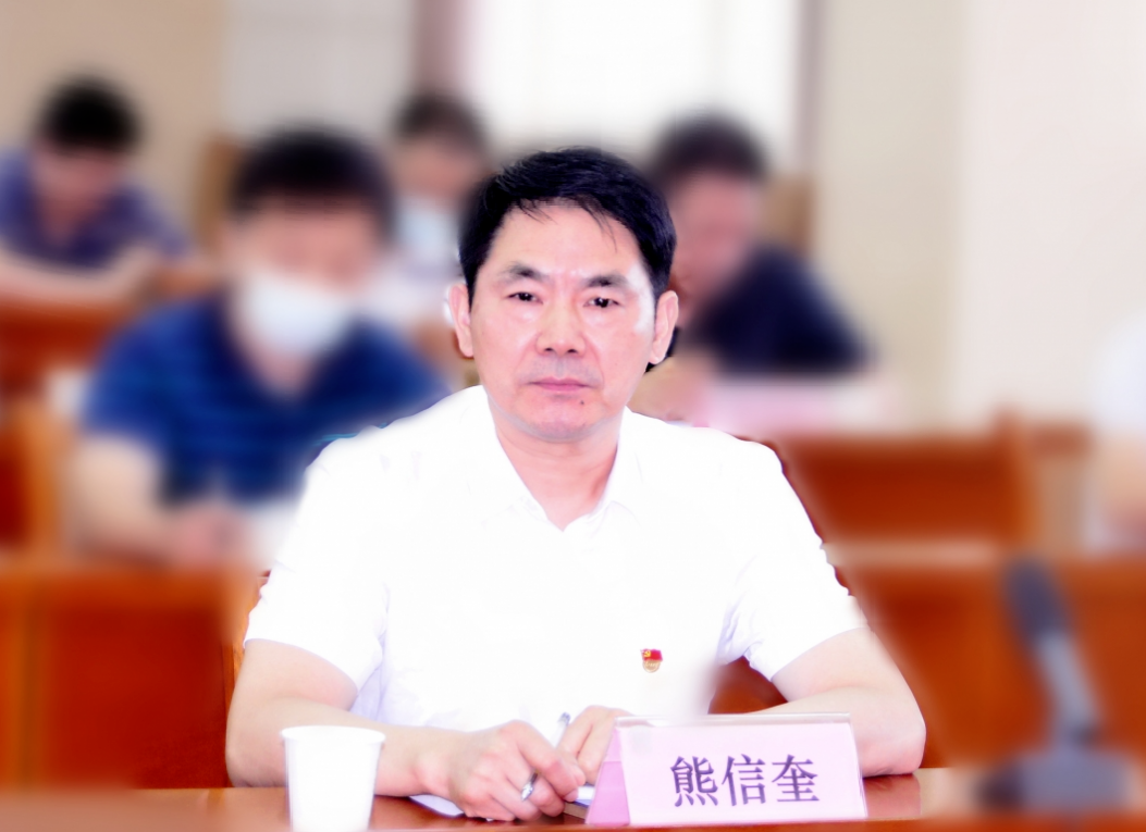 龚举文寄语全省系统退役军人